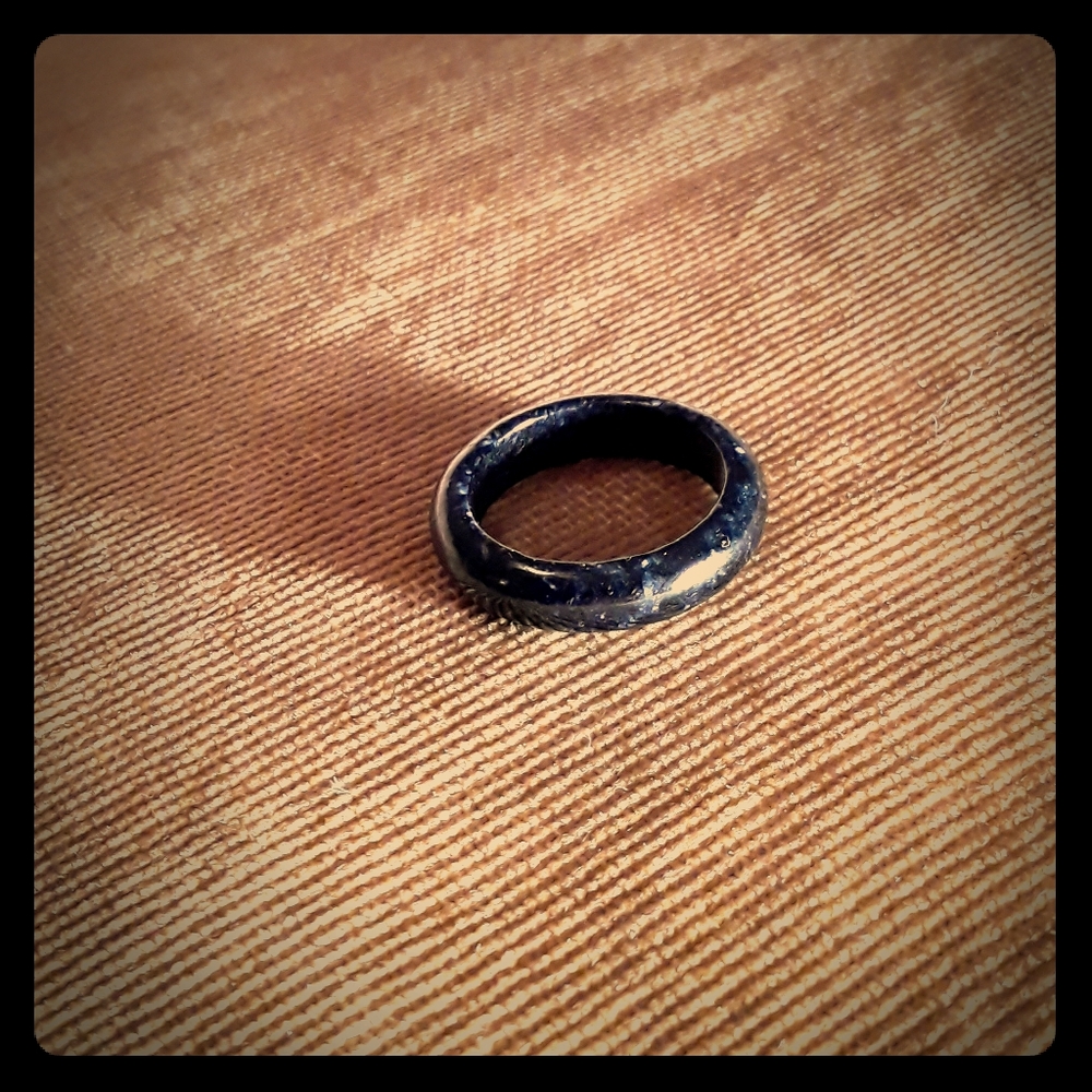 Black Stone Ring - Picture 2 of 3